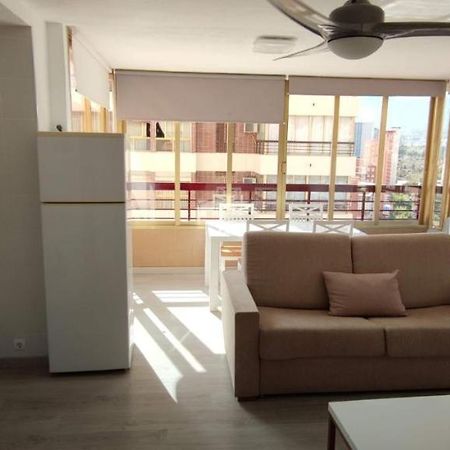 Precioso Apartamento Con Piscina Y Vistas Al Mar Mediterraneo. เบนิดอร์ม ภายนอก รูปภาพ