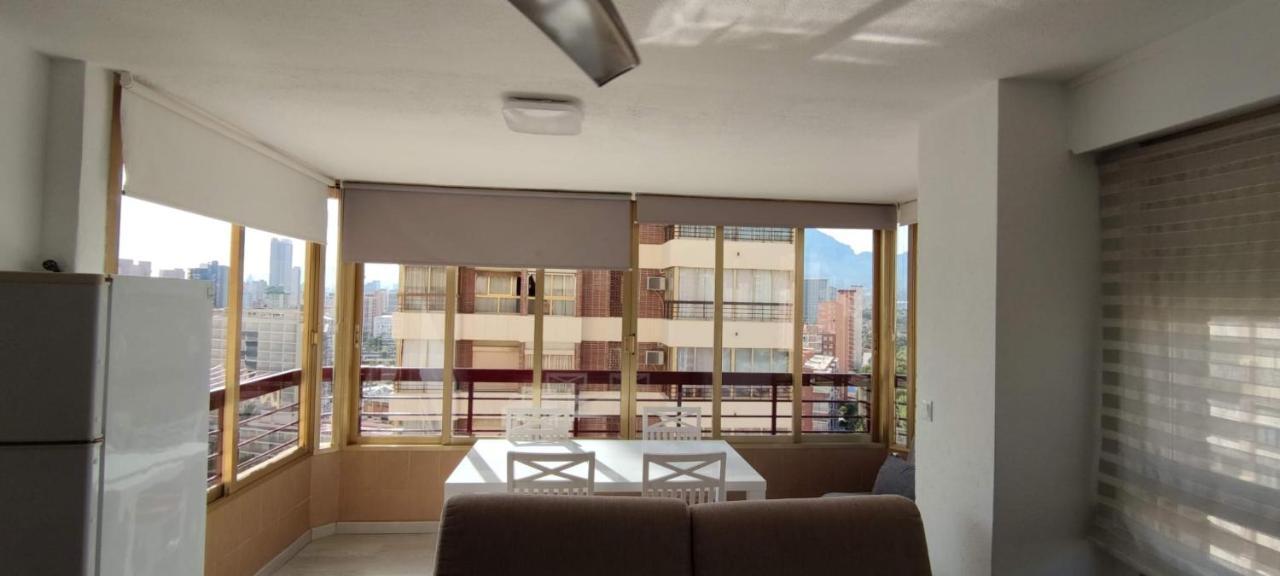 Precioso Apartamento Con Piscina Y Vistas Al Mar Mediterraneo. เบนิดอร์ม ภายนอก รูปภาพ
